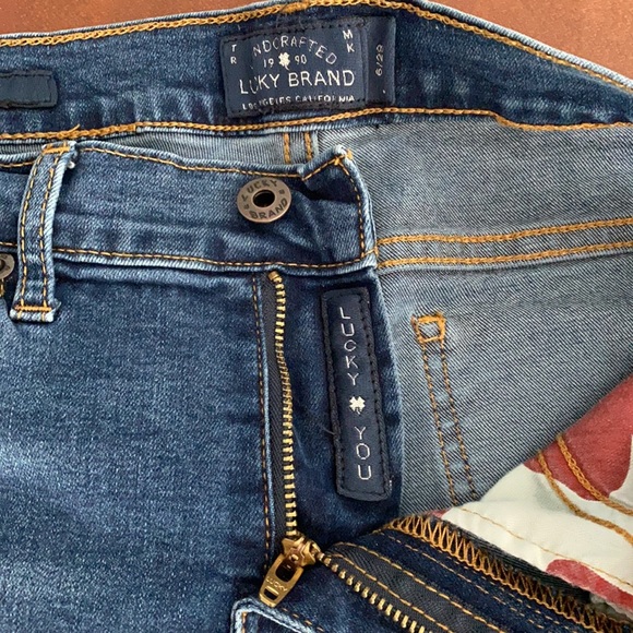 Lucky Brand “Sweet Boot” Jeans - Picture 3 of 5